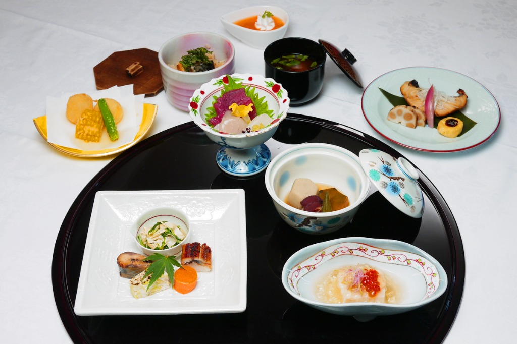 会席料理 4500円