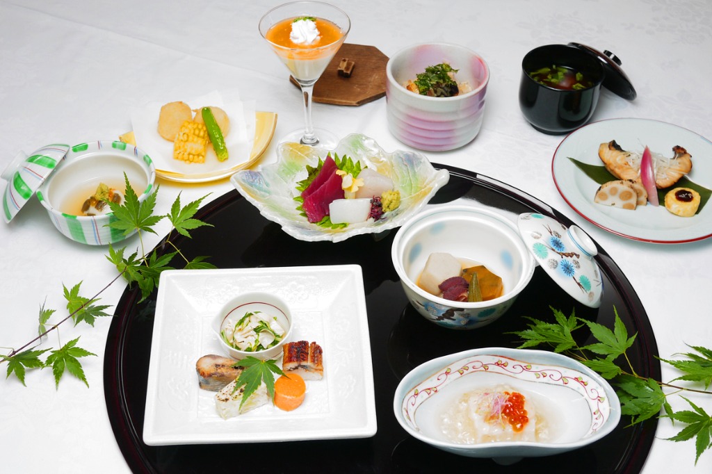 会席料理 5500円
